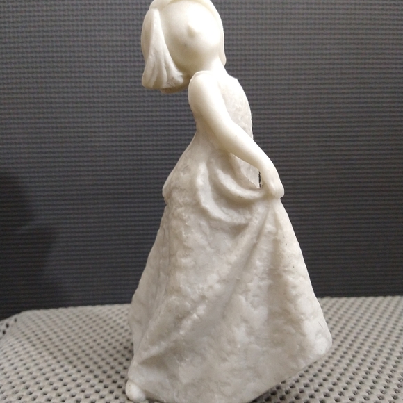 Other - Vintage Stone Girl Figurine